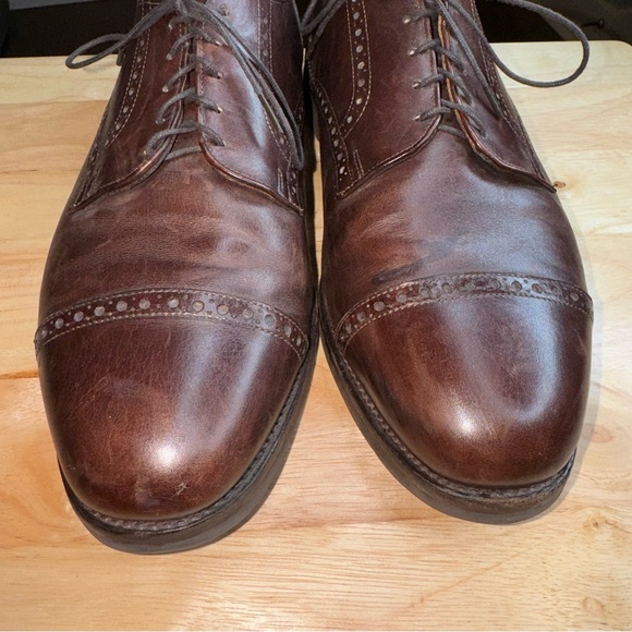 Allen Edmonds 10.5 Corporate Casuals Saddle Shoes - Picture 2 of 10